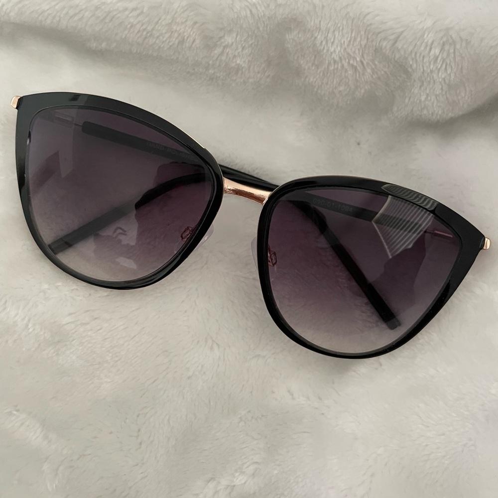 Black gradient sunglasses